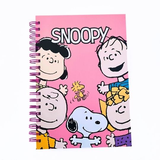 Cuaderno Snoopy y sus amigos rosa